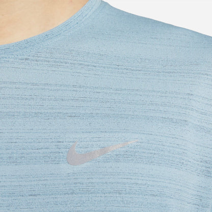 NIKE DRI-FIT MILER 2.0 - SKY BLUE