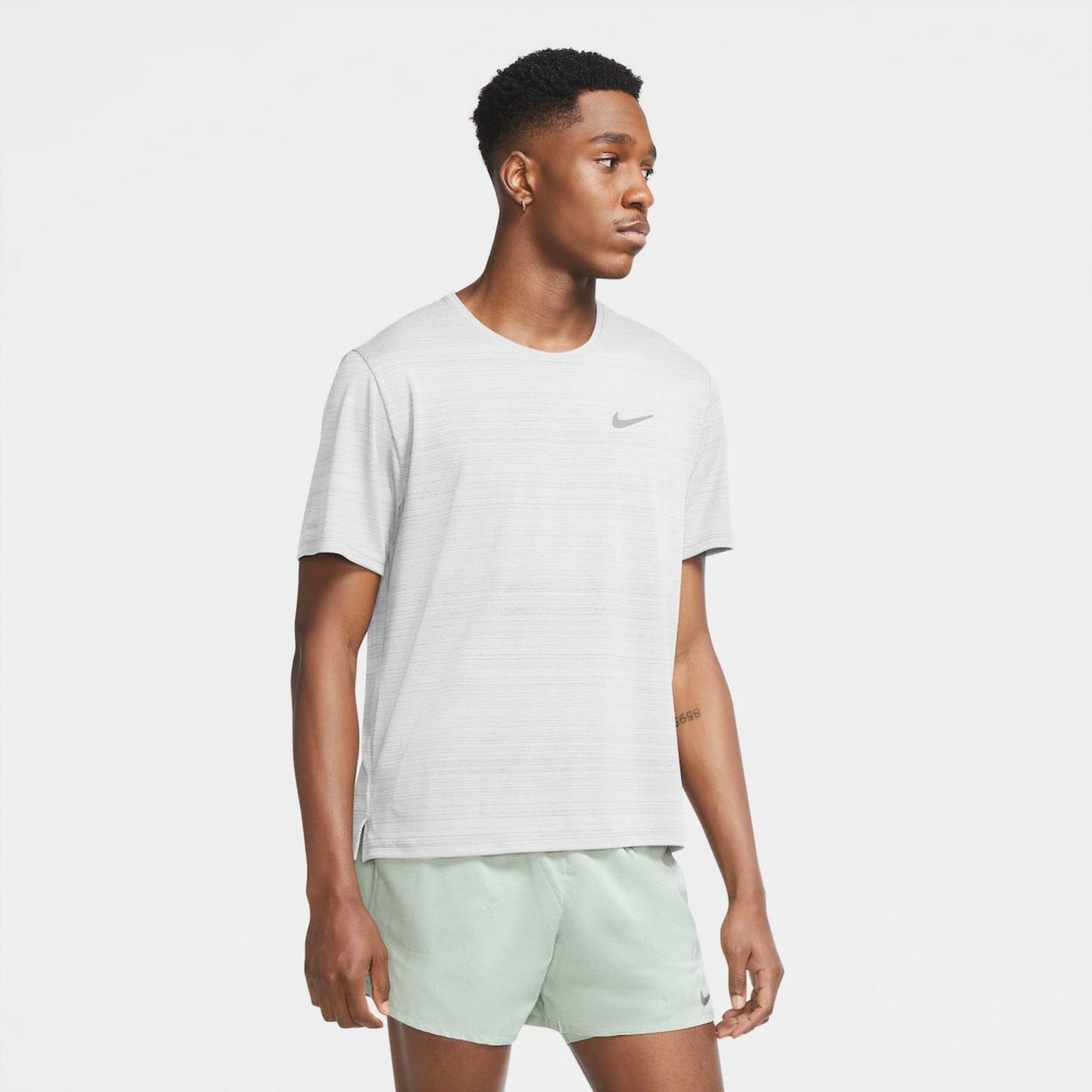 NIKE DRI-FIT MILER 2.0 - WHITE