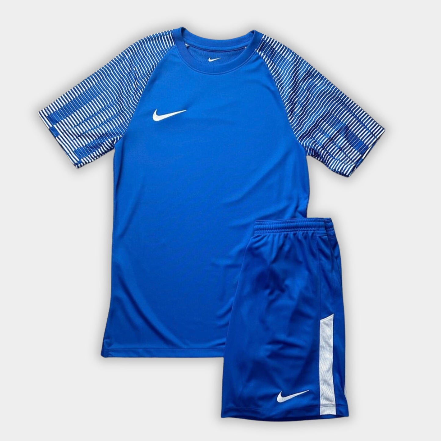 NIKE BLUE DRI FIT SET