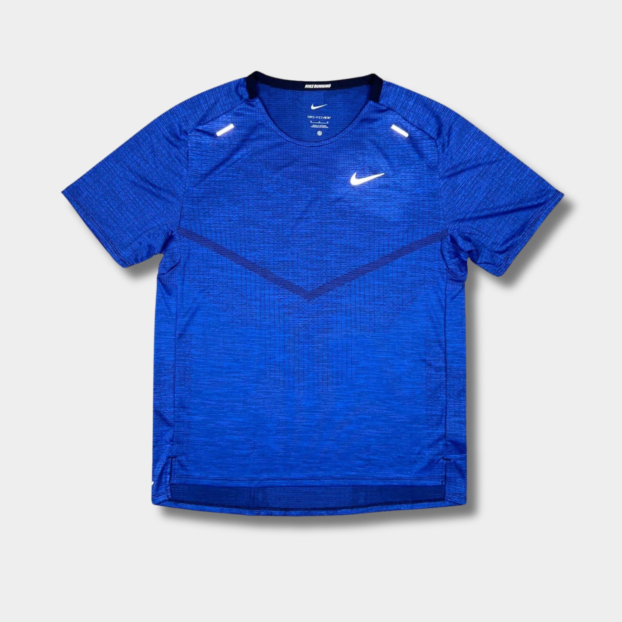 Nike tech knit sales t shirt